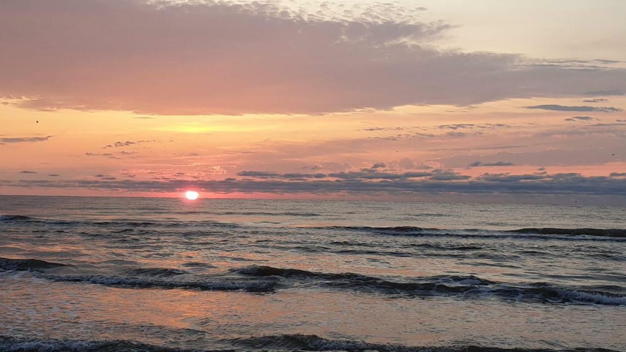 Acquablue Summerland Mamaia-Nord Екстериор снимка